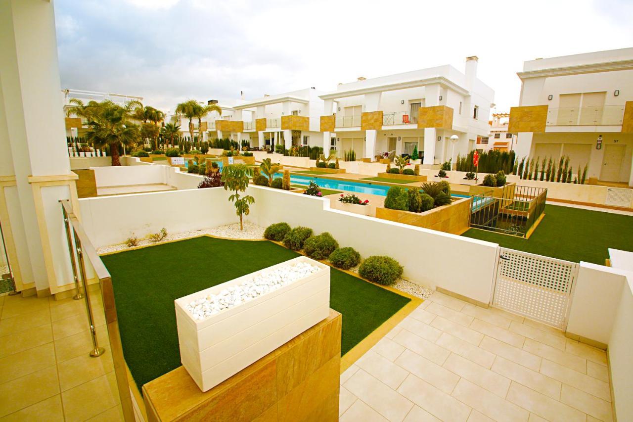 Luxury Bungalow Allegra 43 With Ac And Pool Ciudad Quesada Exterior photo